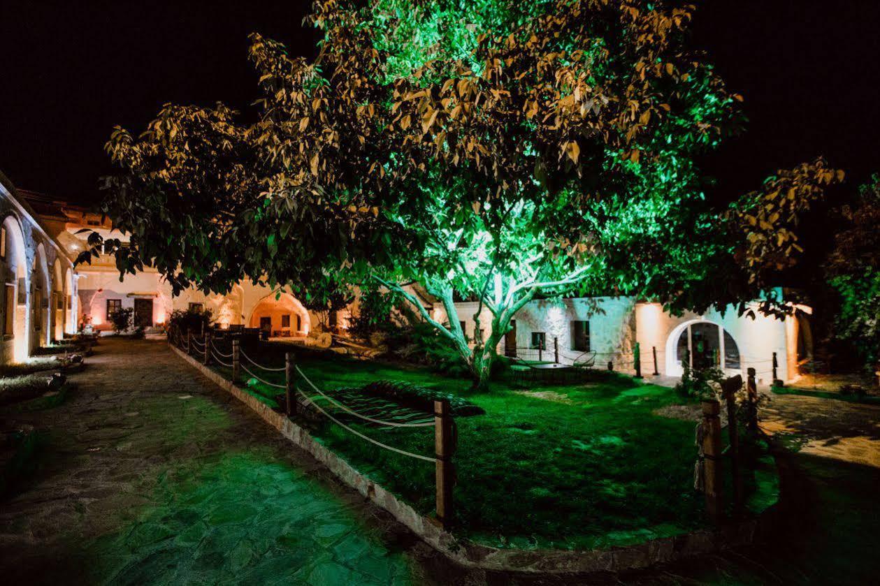 Ortahisar Cave Hotel Exterior photo